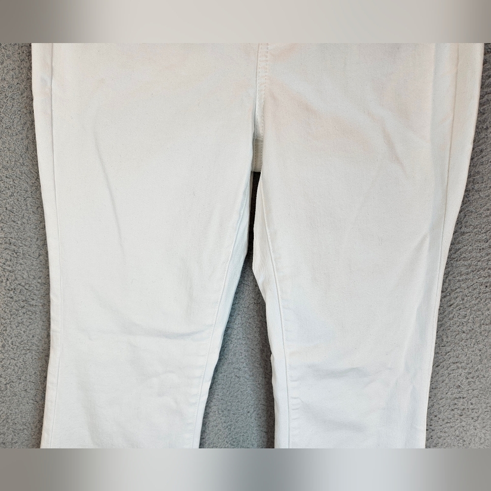 NYDJ Barbara Bootcut White Denim Jeans Sz 4 Lift & Tuck Technology Stretch - Picture 3 of 15